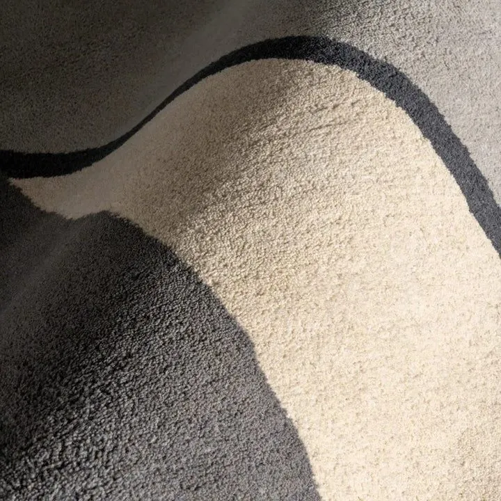 Premium Handmade Wavy Tufted Wool Area Rug